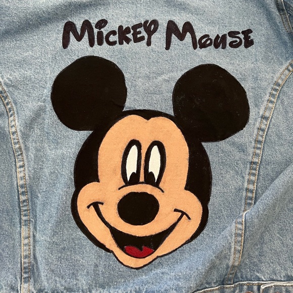 Custom hand painted Mickey Mouse denim jacket - Picture 6 of 9